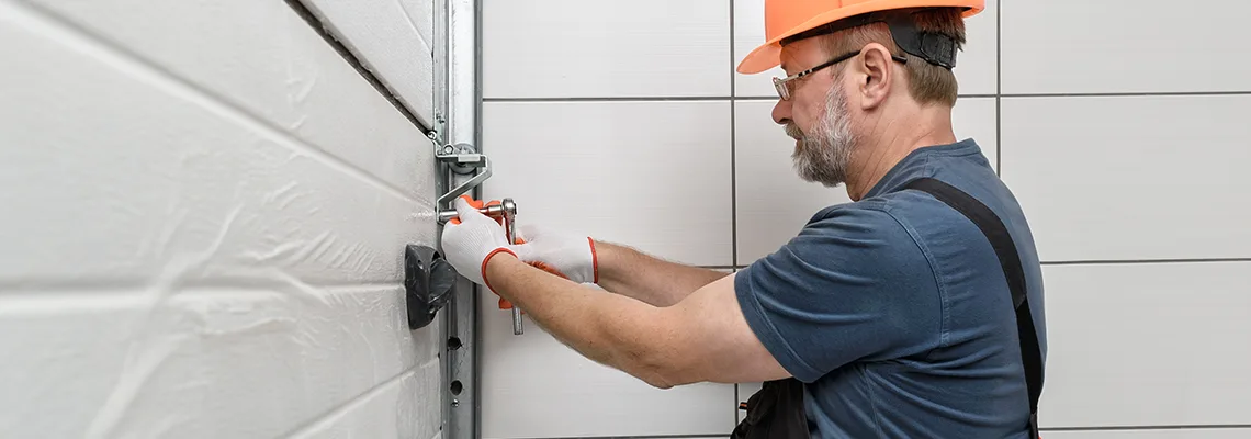 Residential Garage Door Parts And Service in Riverdale, Ontario