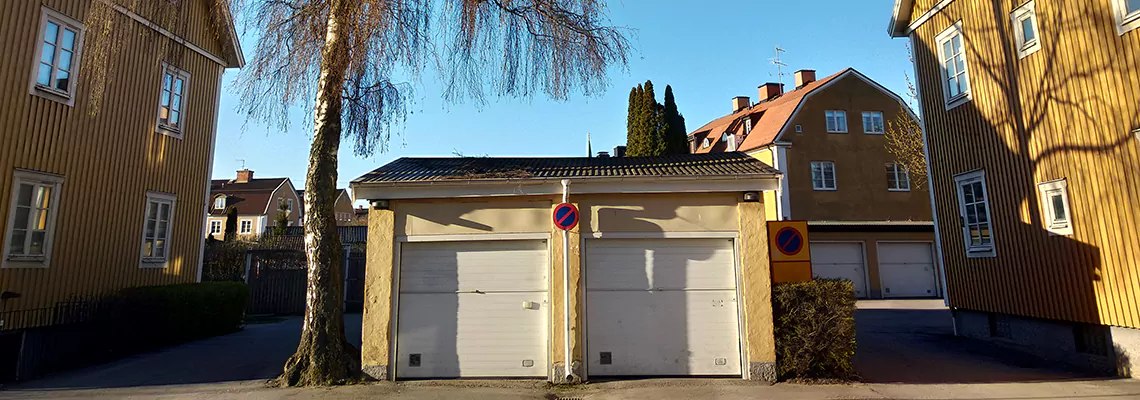 Aluminum Garage Door Sections Repair and Replacement in Downtown, Ontario